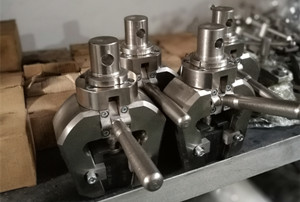 ���ٲ���ԇ�CС���R����